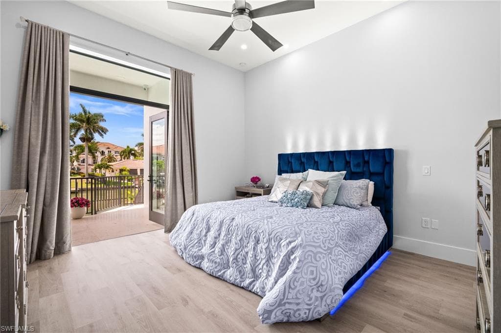 388 Pine AVE-20