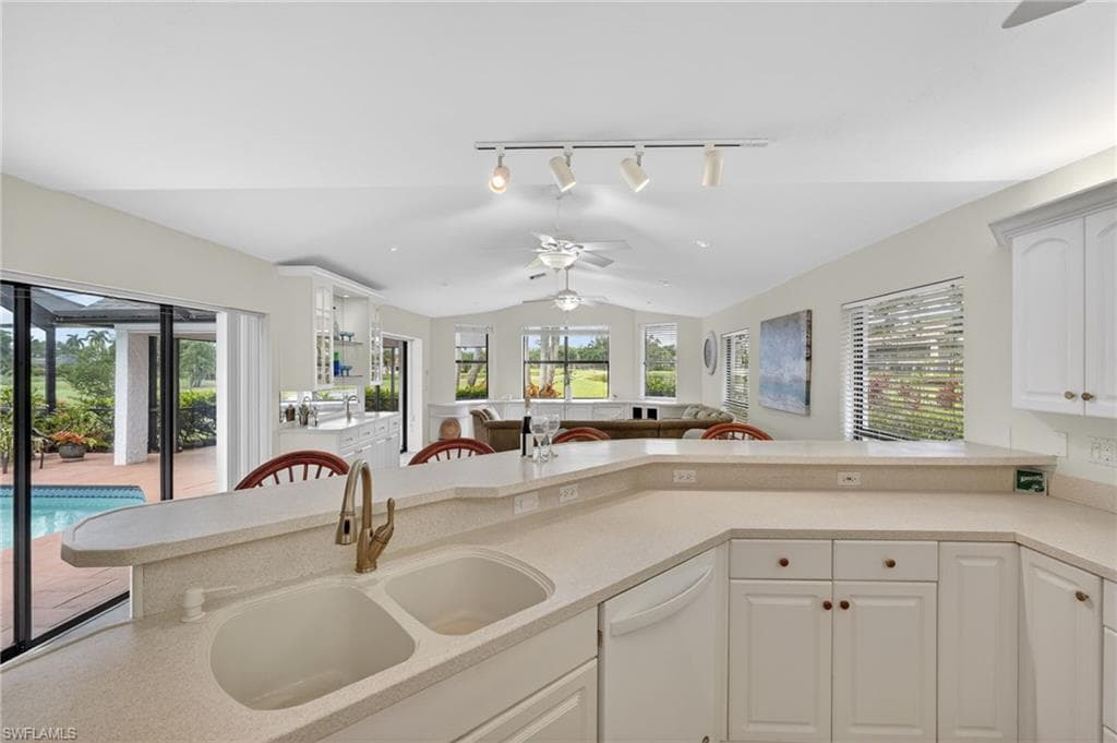14517 Eagle Ridge DR-15