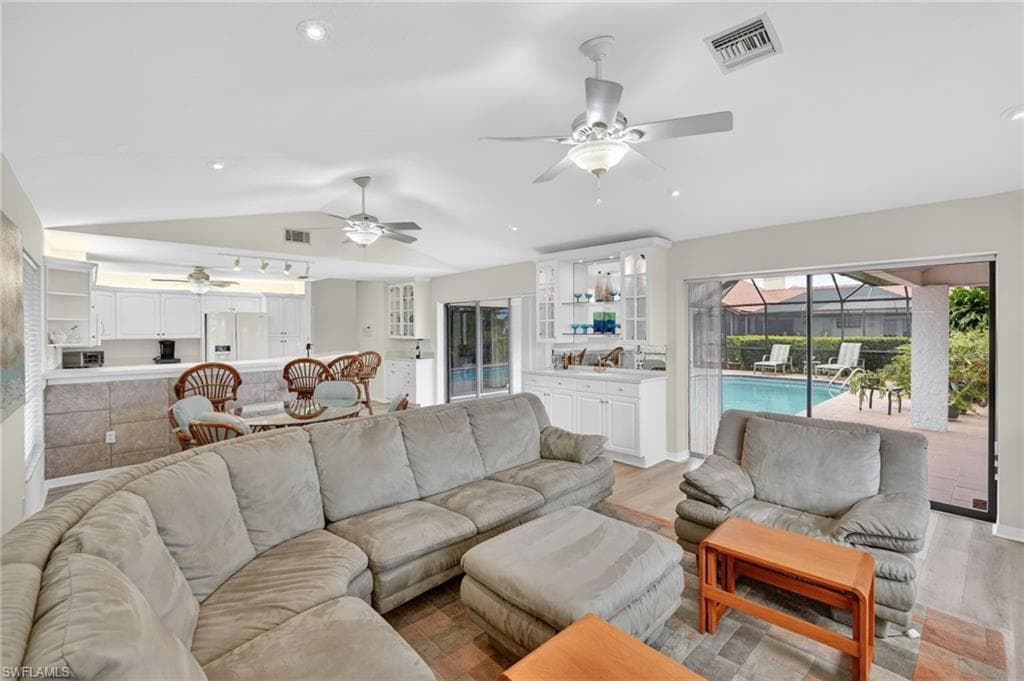 14517 Eagle Ridge DR-18