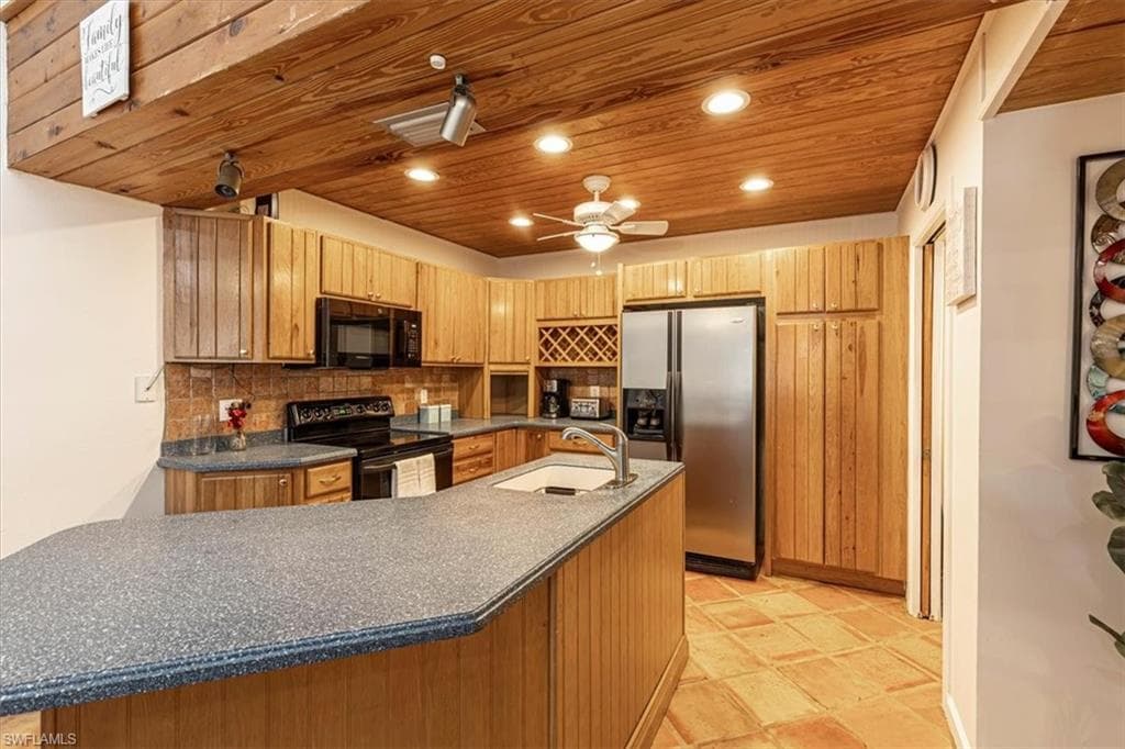 12964 Elm Creek CT-5