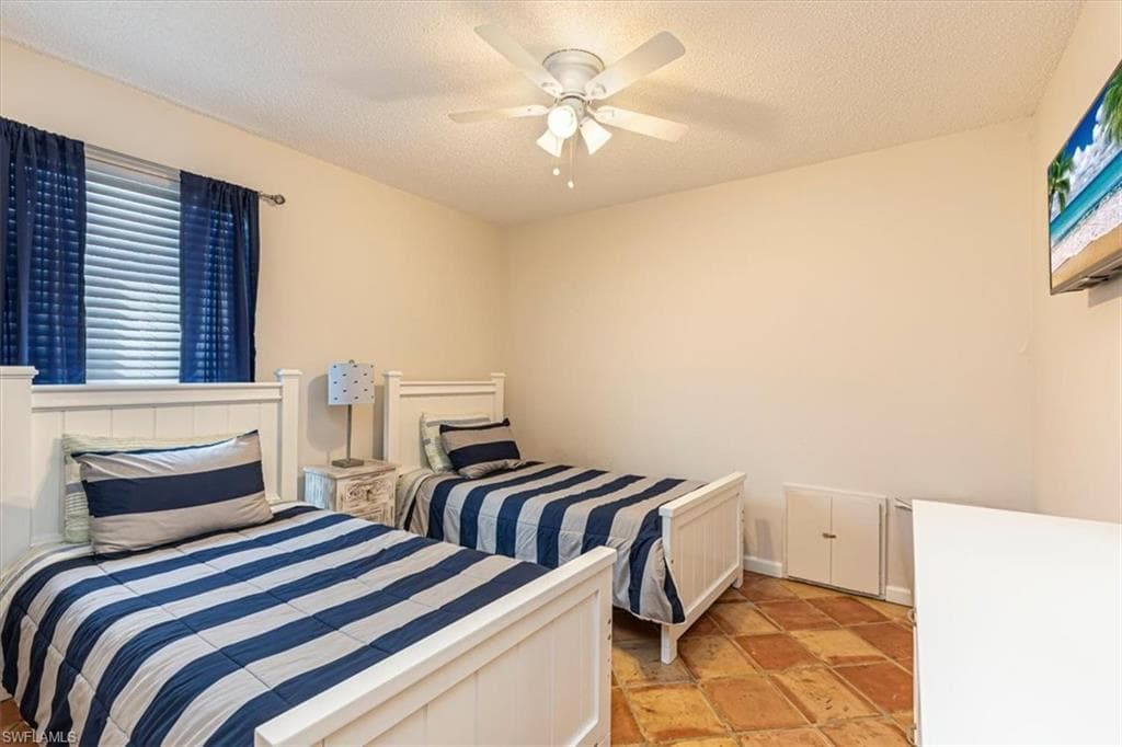12964 Elm Creek CT-18