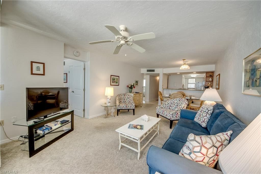 6400 Estero BLVD 1101-22