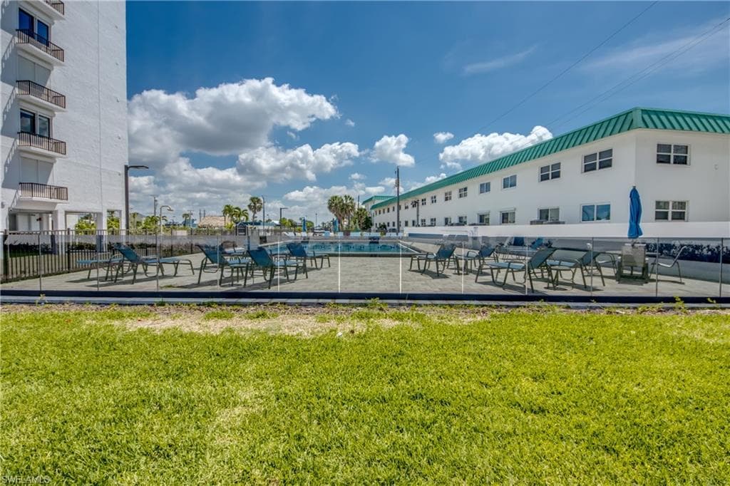 6400 Estero BLVD 1101-32