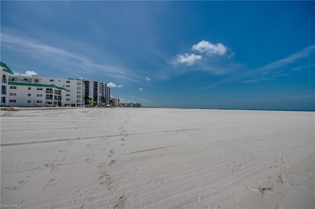 6400 Estero BLVD 1101-39