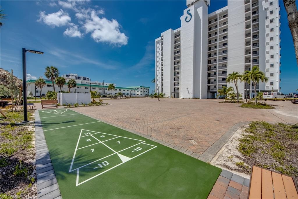 6400 Estero BLVD 1101-35