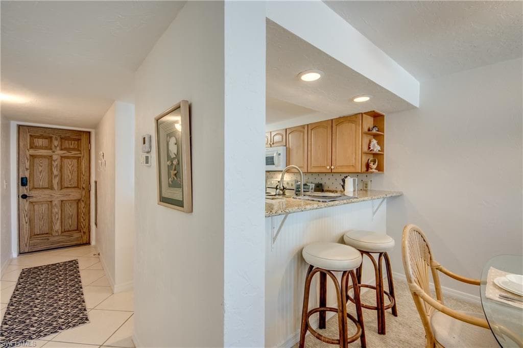 6400 Estero BLVD 1101-10