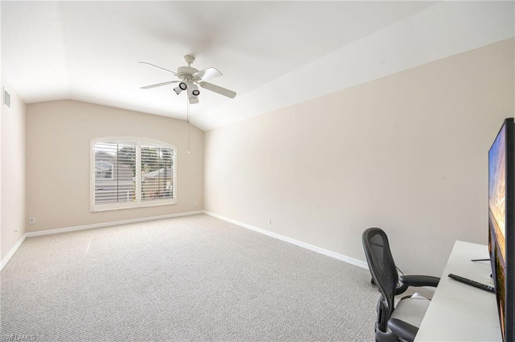 382 Burnt Pine DR-21