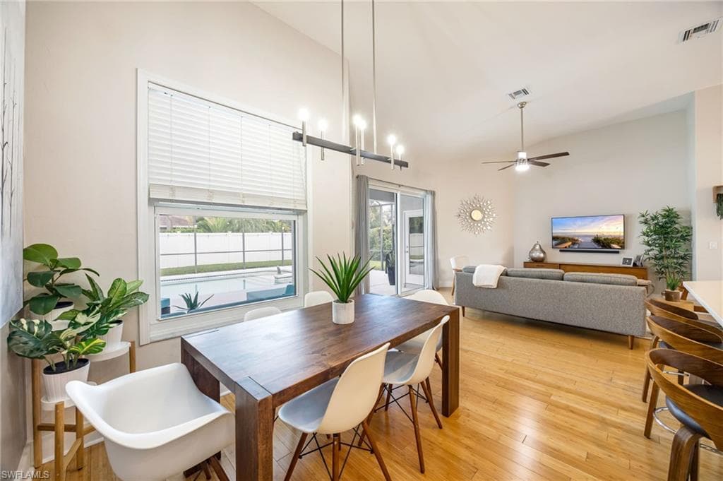382 Burnt Pine DR-8