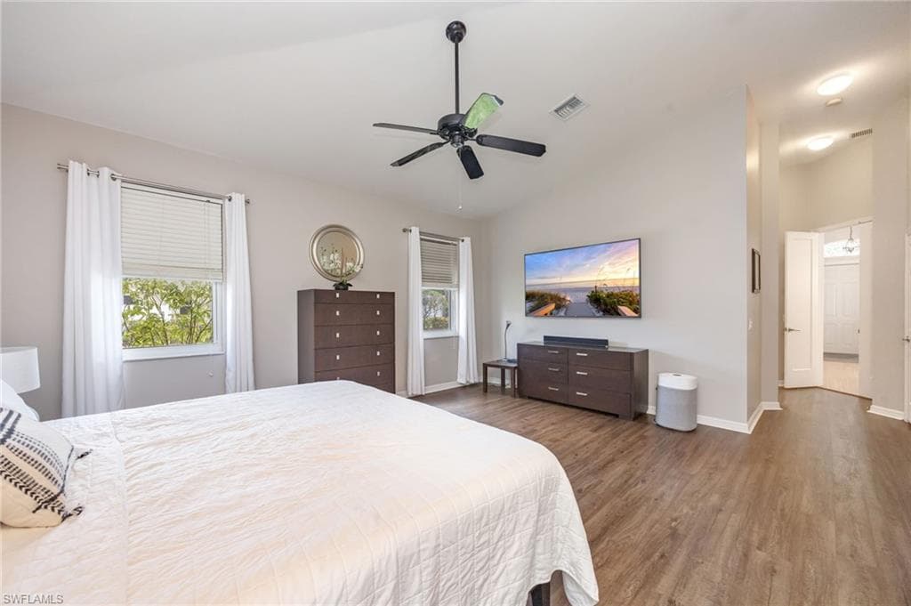 382 Burnt Pine DR-13