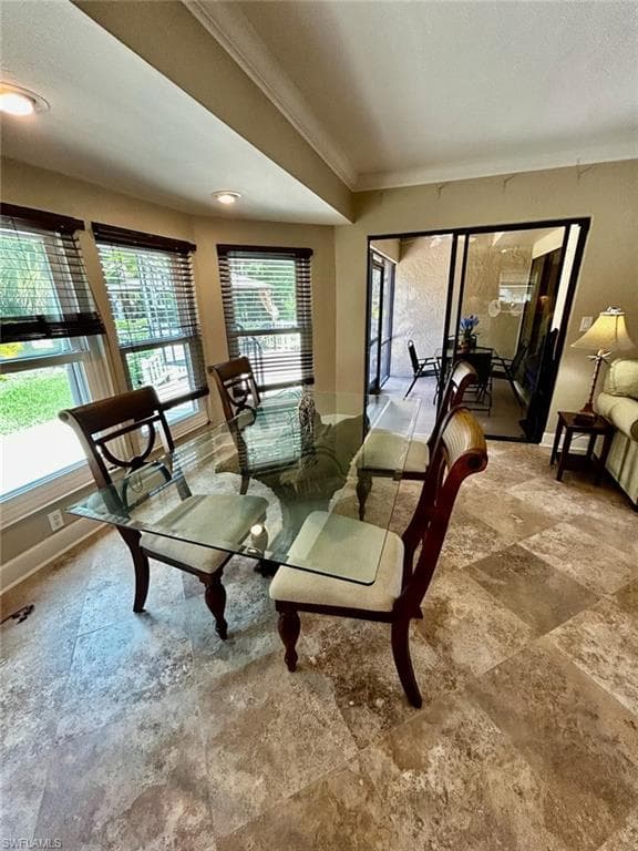 12501 Barrington CT-4