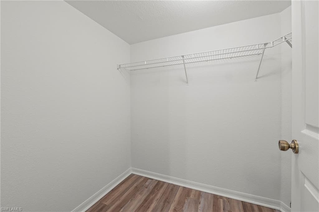 26658 Little John CT 94-13