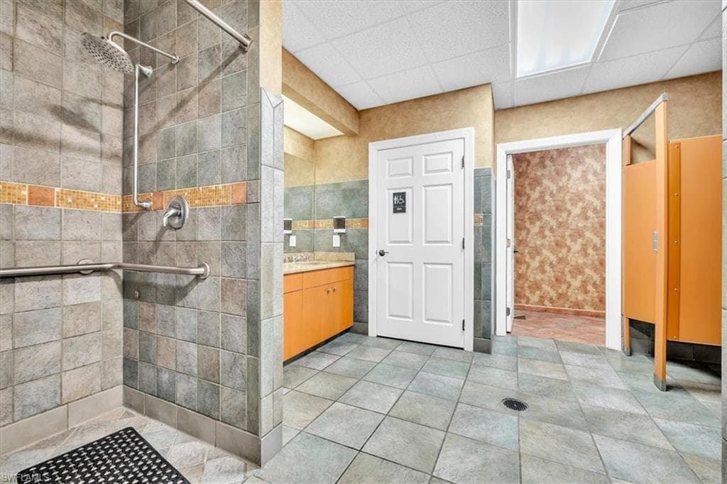 8331 Whiskey Preserve CIR 438-34