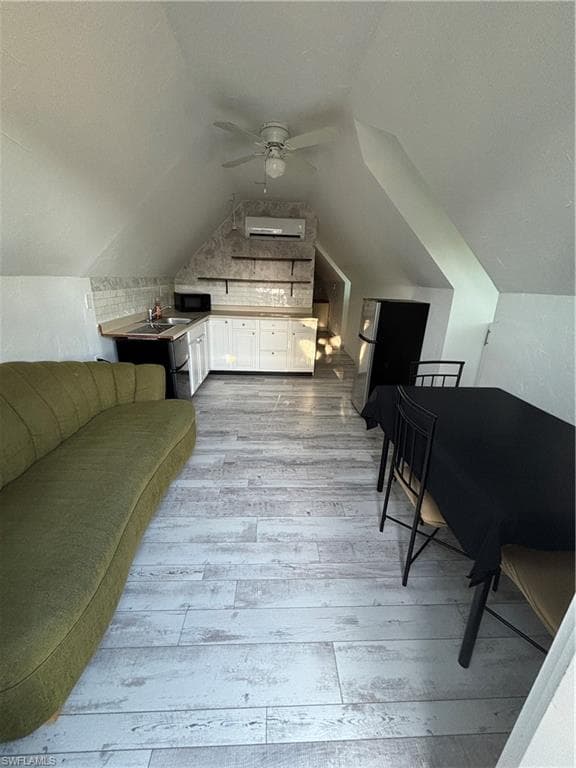 127 Standish CIR-21