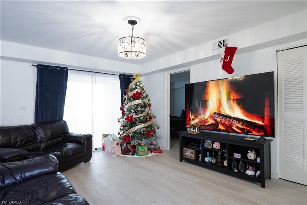 28101 Pine Haven WAY 97-18