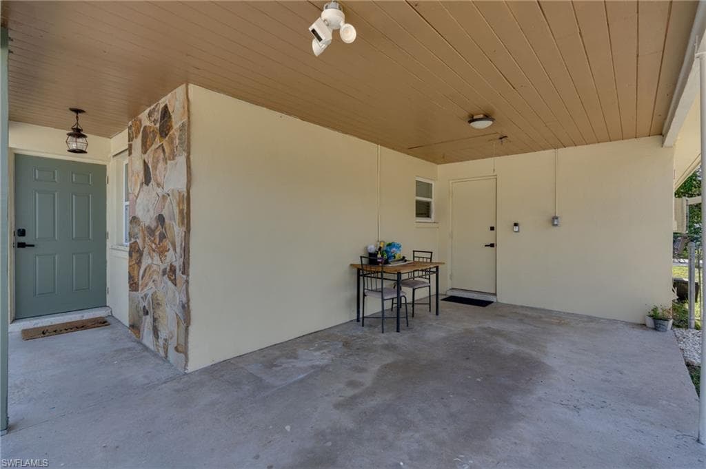 4855 West DR-30