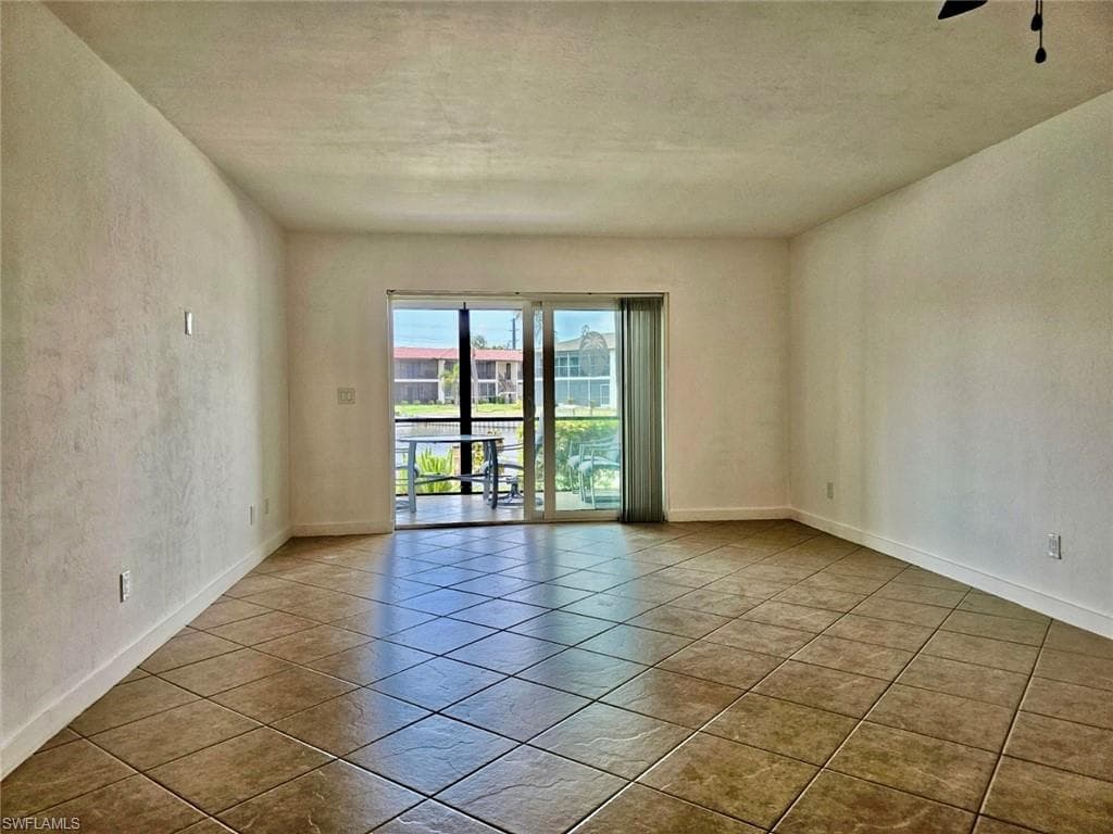 4722 SE 1st PL 5-26