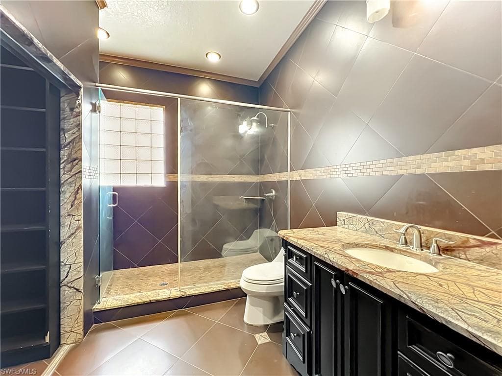 4210 S Hiawassee RD-25