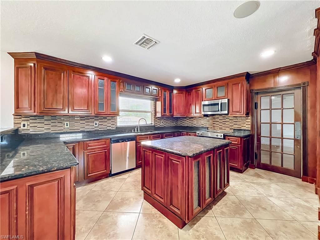 4210 S Hiawassee RD-14