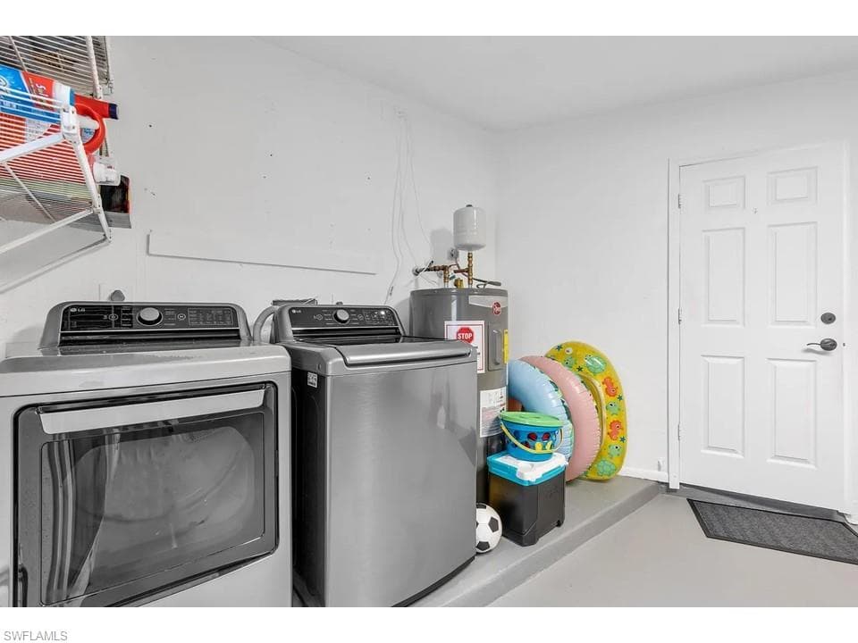 250 Willowick DR-14