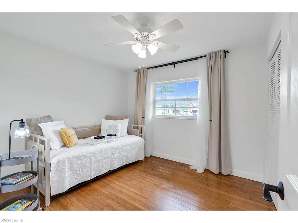 250 Willowick DR-10