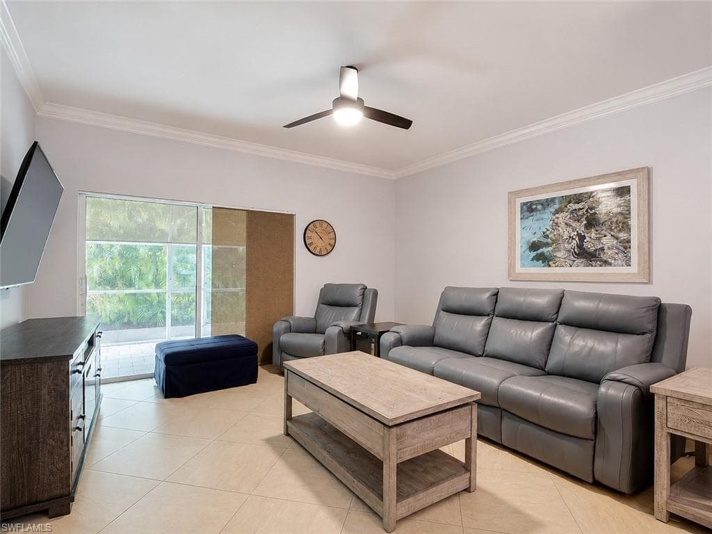 1051 Winding Pines CIR 105-13