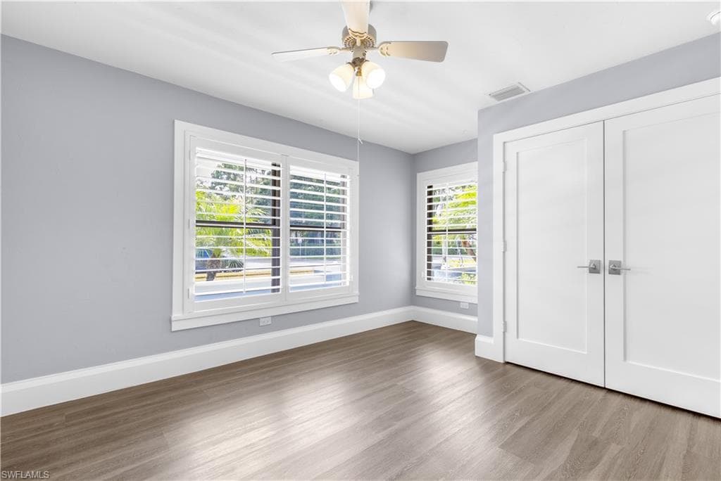 9882 Campbell CIR-41