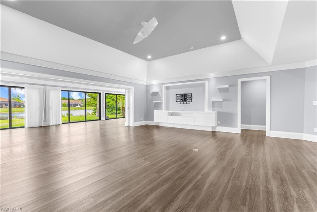 9882 Campbell CIR-45