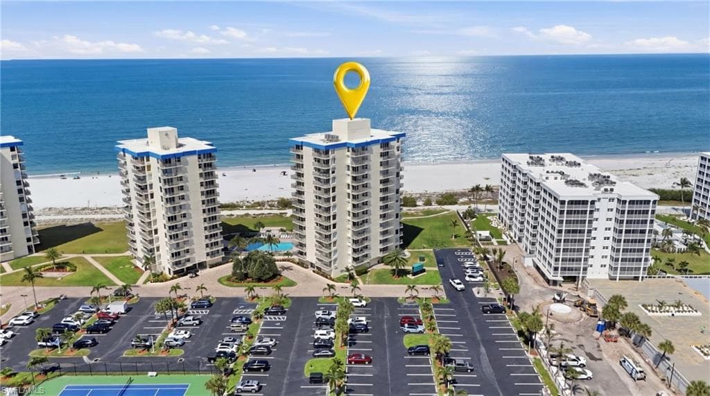 7300 Estero BLVD 102-42