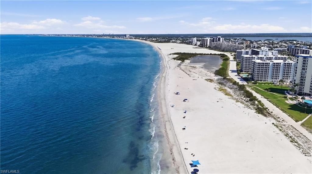 7300 Estero BLVD 102-44