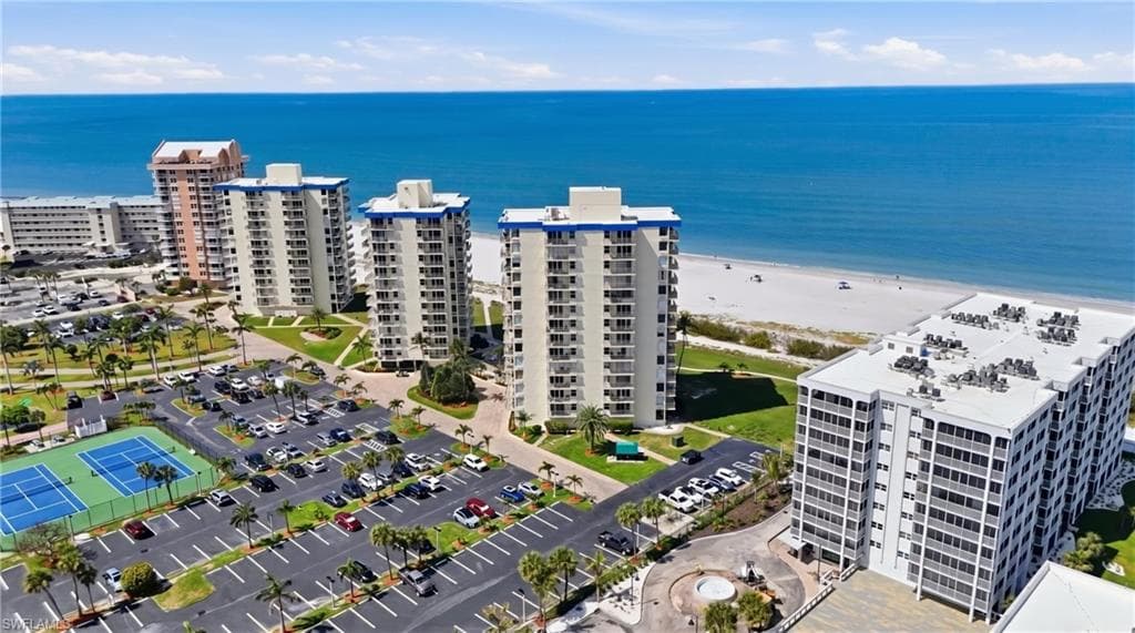 7300 Estero BLVD 102-39