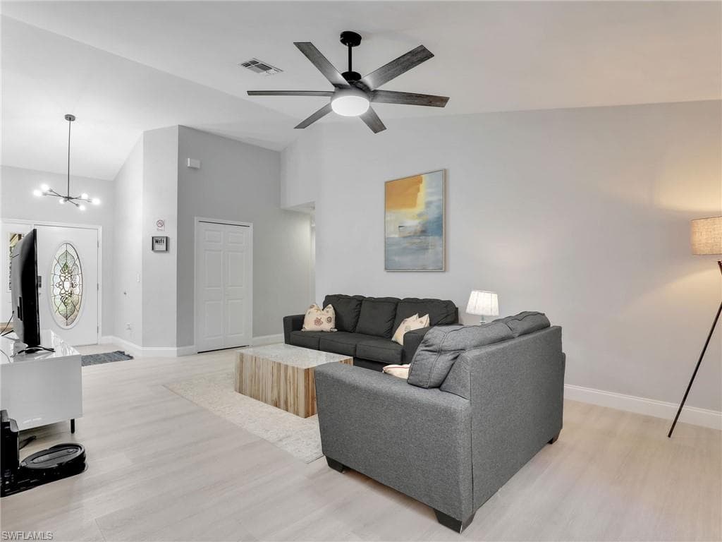 2554 Outrigger LN-8