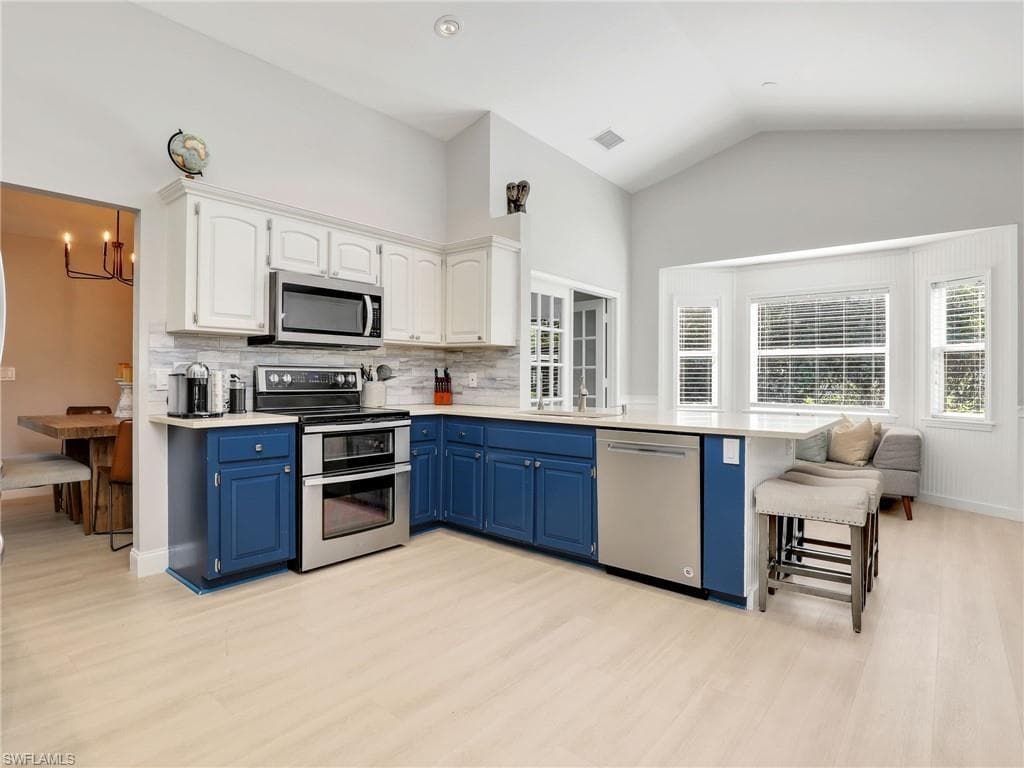 2554 Outrigger LN-13