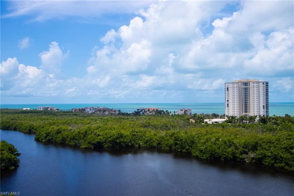 8990 Bay Colony DR 1002-20