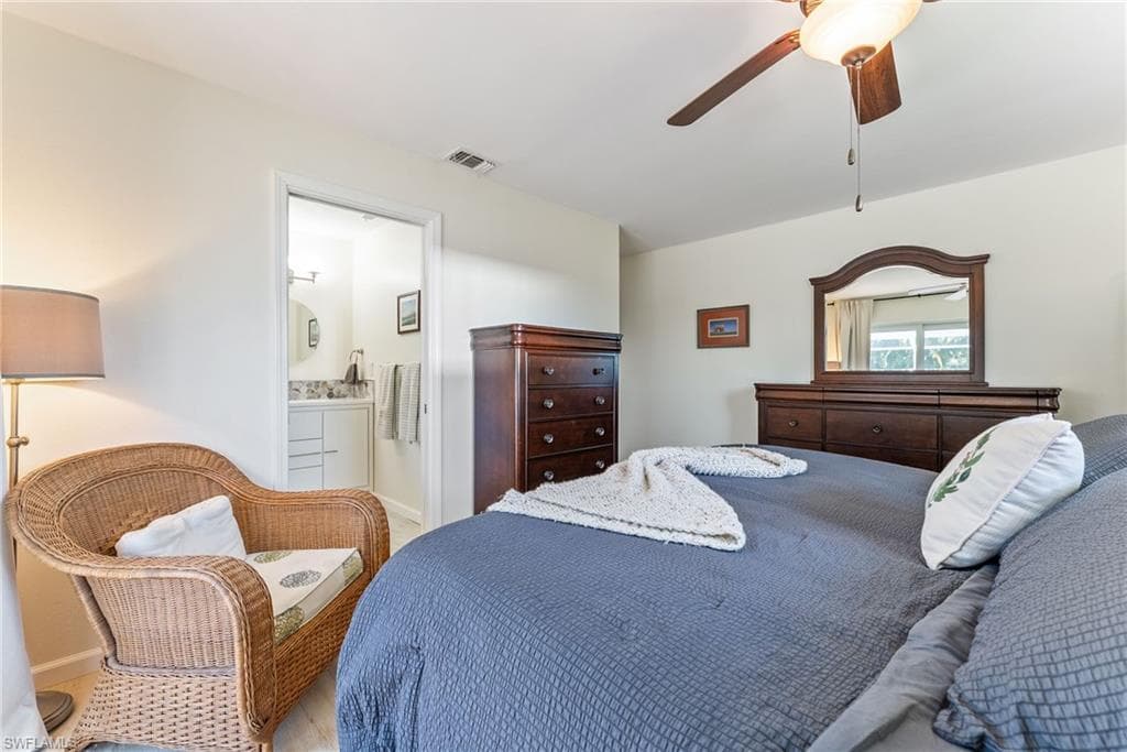 2025 SE 39th ST-16