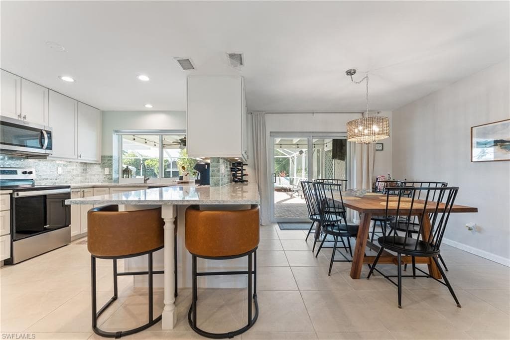 2025 SE 39th ST-13