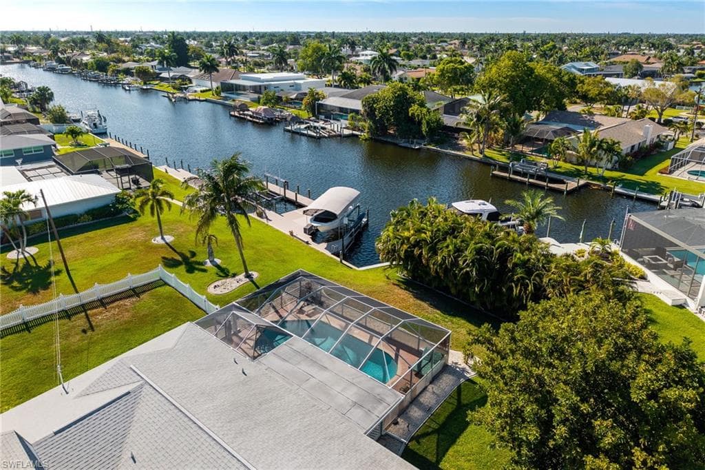 2025 SE 39th ST-34