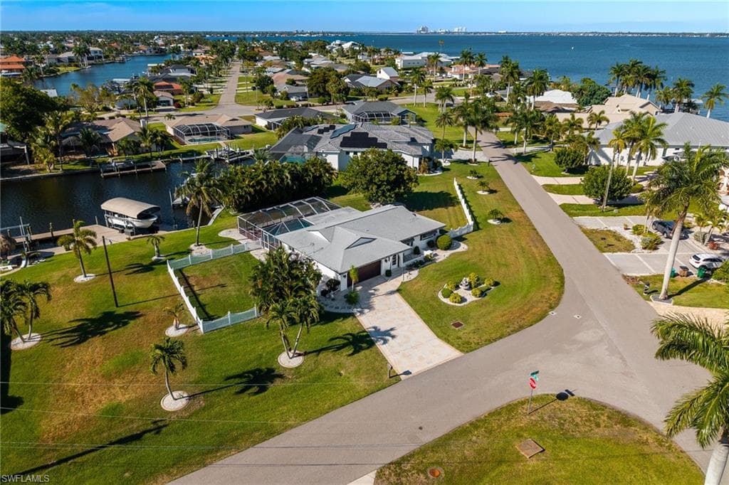 2025 SE 39th ST-38