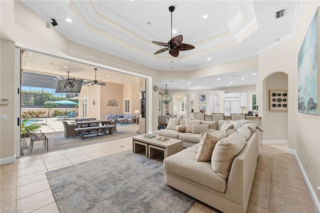 4661 Idylwood LN-11
