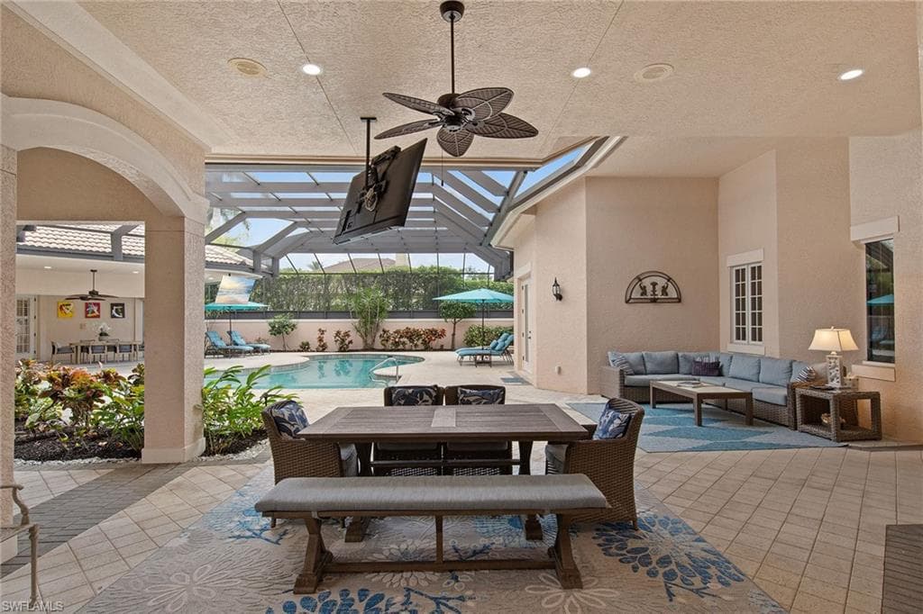 4661 Idylwood LN-25