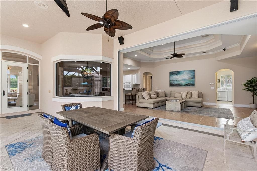 4661 Idylwood LN-23