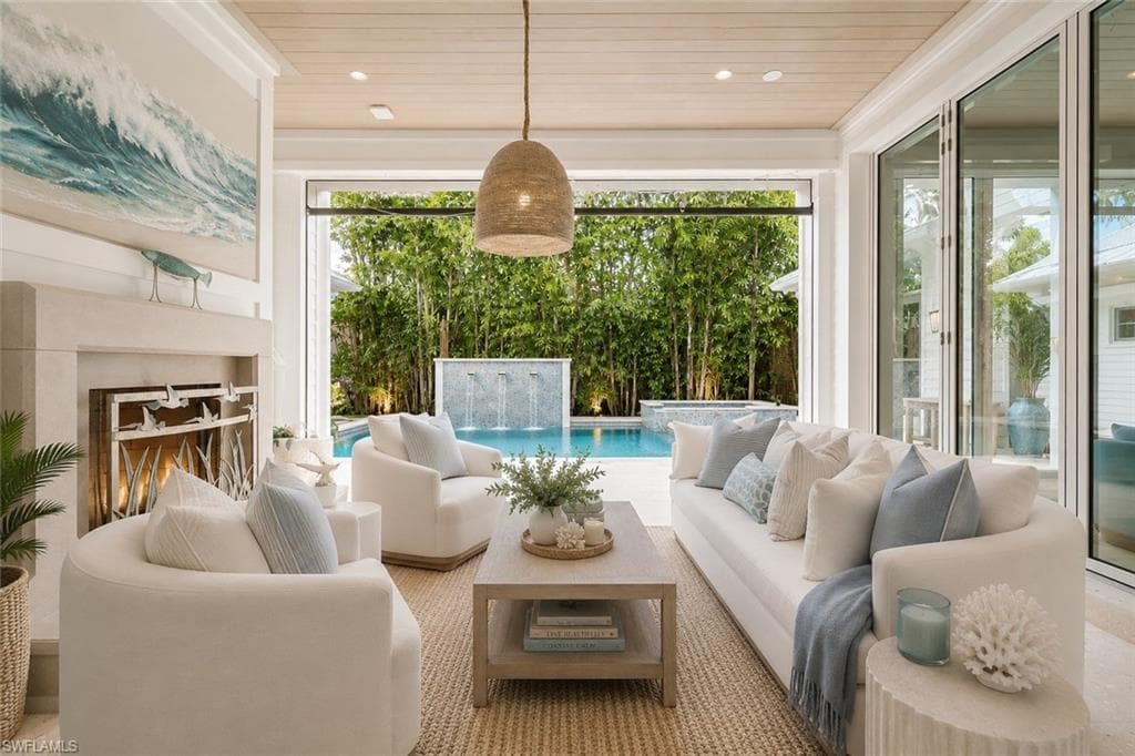 160 Broad AVE S-6