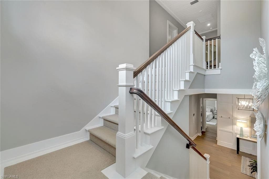160 Broad AVE S-32