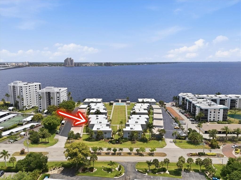 3356 N Key DR 7-28