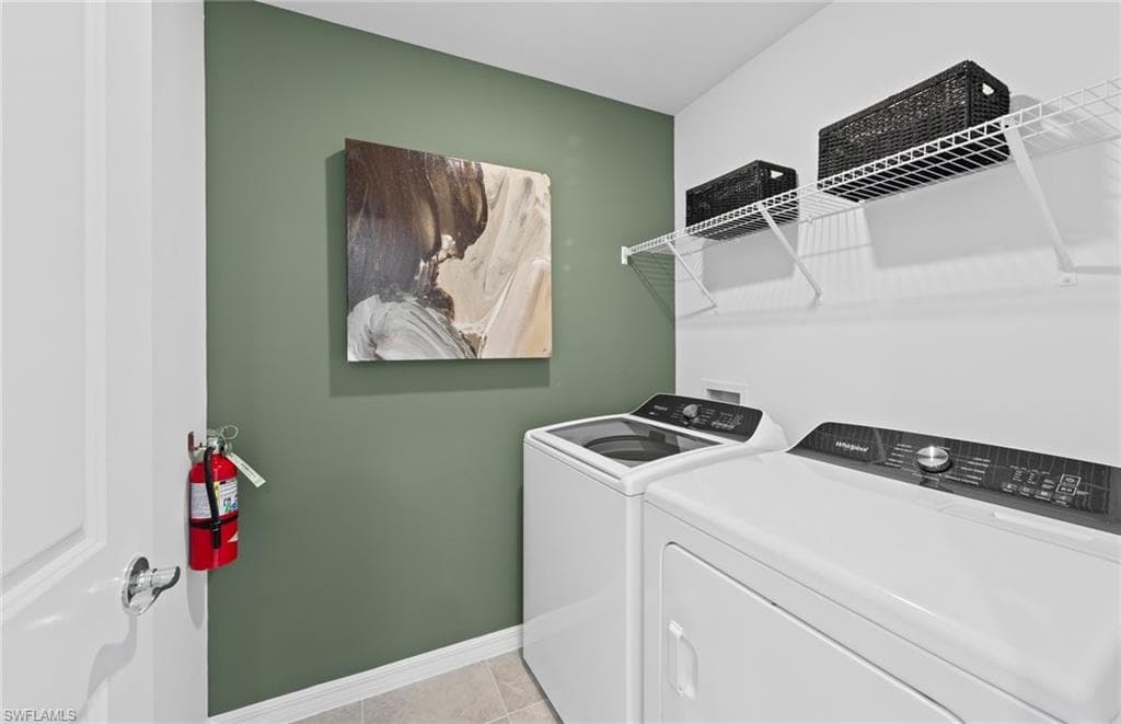 605 Oasis Lake PL-31