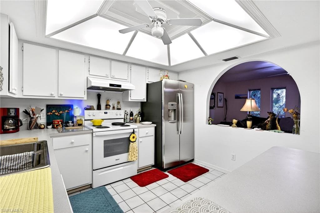 339 W Mariana AVE-8