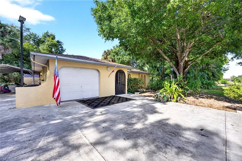 339 W Mariana AVE-37
