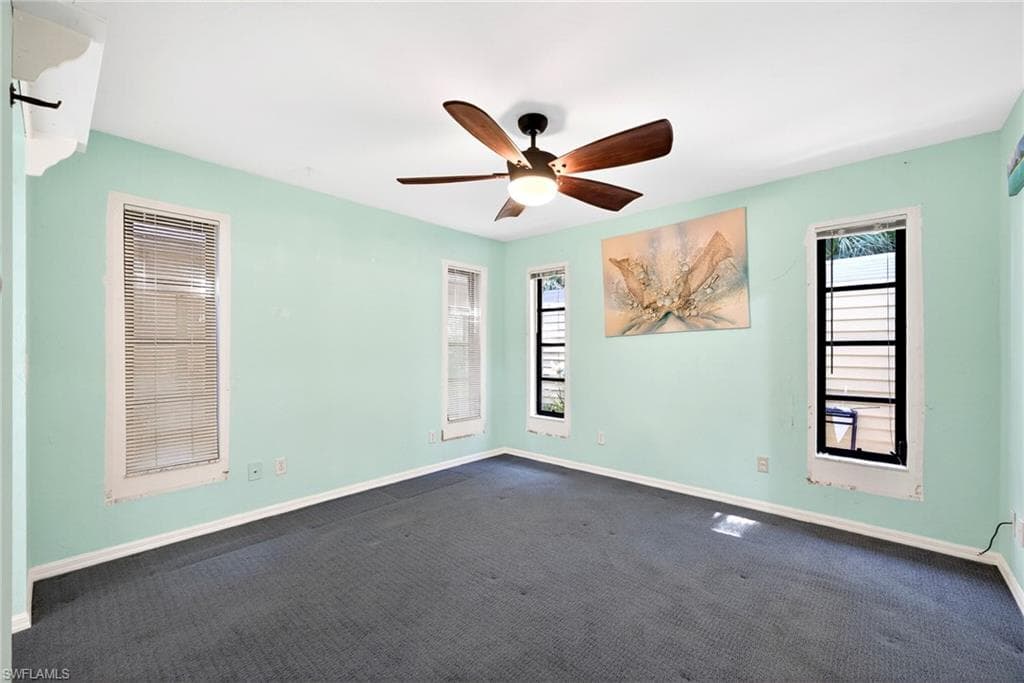 339 W Mariana AVE-14