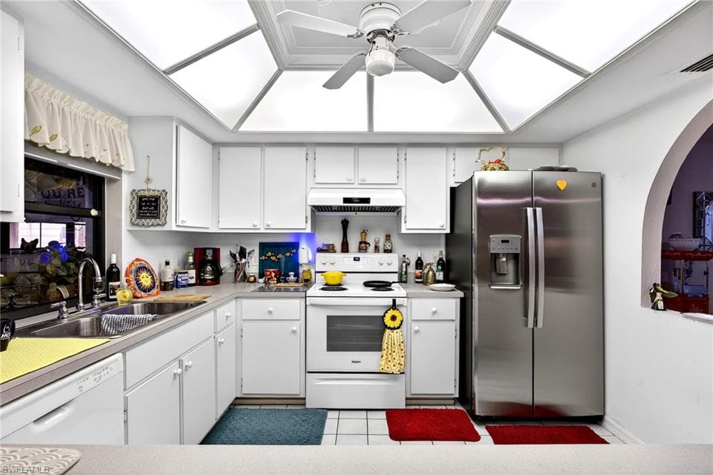 339 W Mariana AVE-7