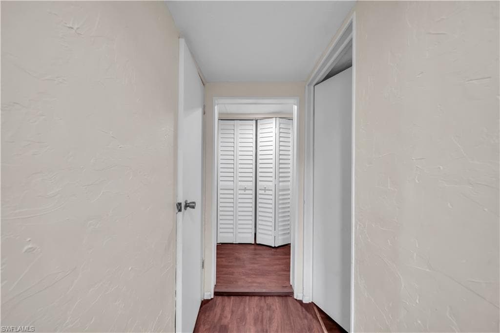8106 Penny DR-15