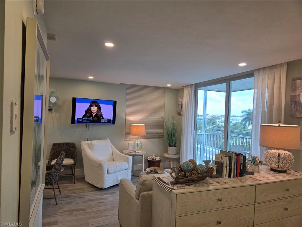 5500 Bonita Beach RD 508-14